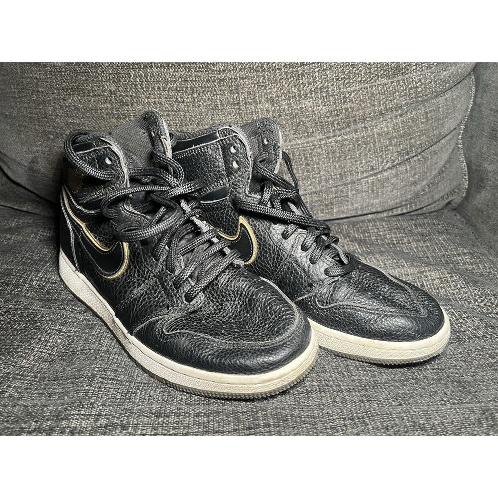 Nike Air Jordan 1 Retro OG High City of Flight Sneakers 5.5Y Black 575441-031